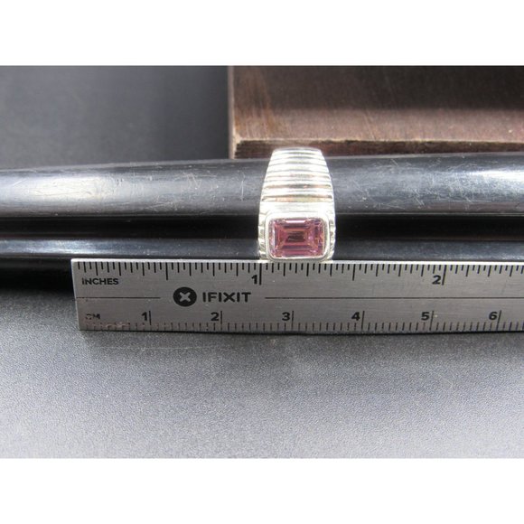 Size 8 Sterling Silver Rectangle Pink Cubic Zirconia Band Ring - Picture 6 of 7